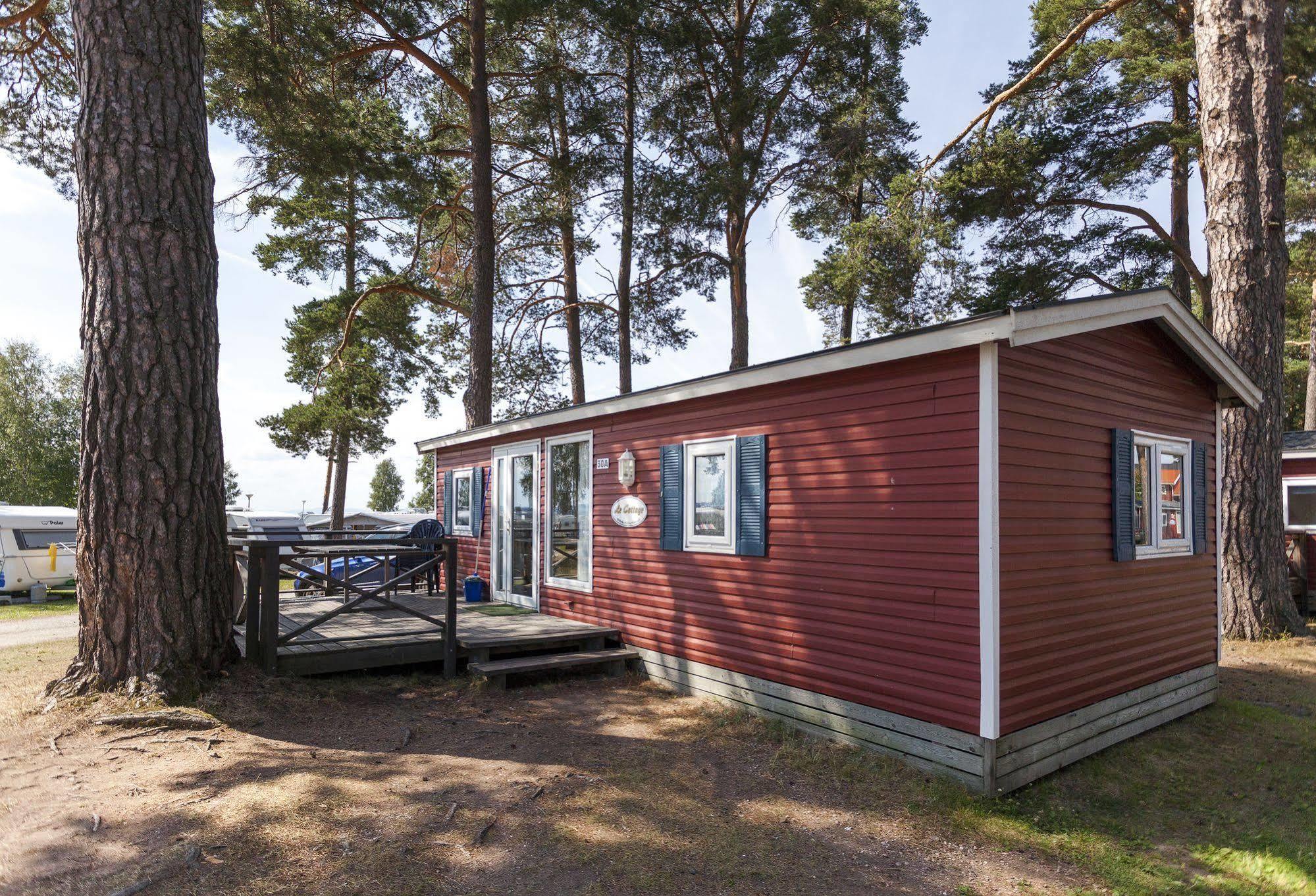 First Camp Siljansbadet - Raettvik Hotel ภายนอก รูปภาพ
