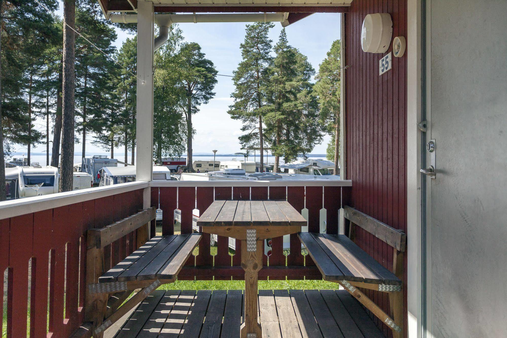 First Camp Siljansbadet - Raettvik Hotel ภายนอก รูปภาพ